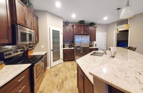 Arnolds Park Condo | Sunset Escape in the Brooklyn at Bridges Bay Resort