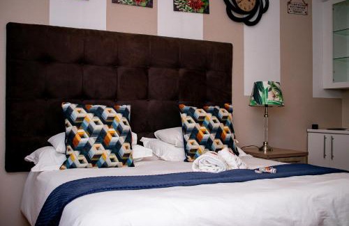 Beacon Bay Bed & Breakfast | Sunset Events and Accommodation-East London