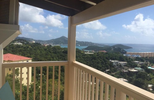 Estate Contant House | Sunset Gardens Guesthouse