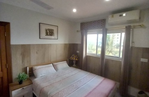 Labadi Bed & Breakfast | Sunset
