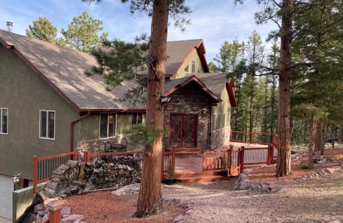 Divide Ski Chalet | Sunset Grove