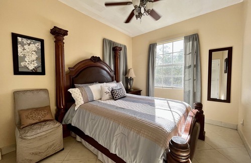 Rural Estates House | Sunset Hide A Way South in Paradise,Naples,Florida with canal water front.