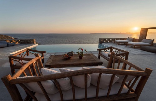 Kea Villa | Sunset holiday Villa with unlimited sea view