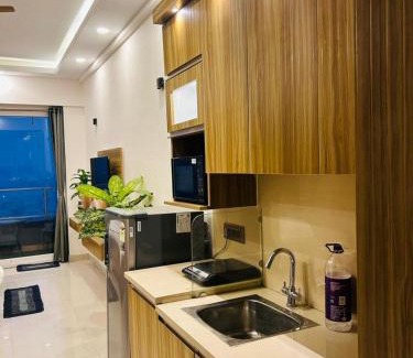 Greater Noida House | Sunset hollow