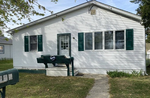 Villas House | Sunset House by Bay! Free use of Cape May Beach tags