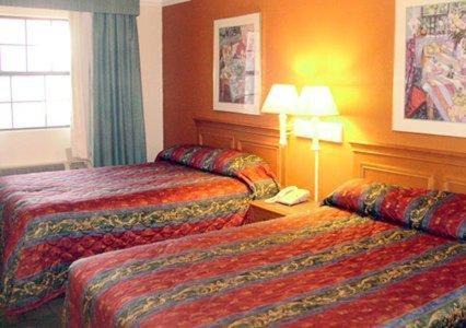 South Oklahoma City Hotel | SUNSET INN Oklahoma City