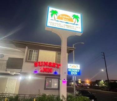 Gardena Hotel | Sunset Inn & Suites