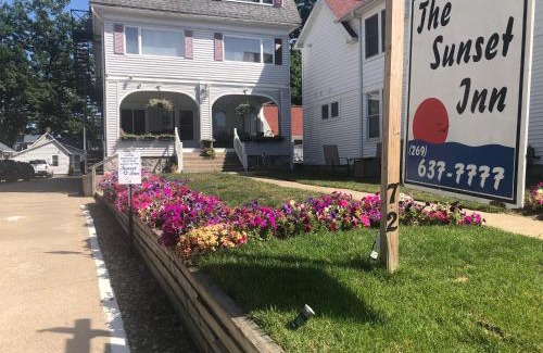 South Haven Bed & Breakfast | Sunset Inn