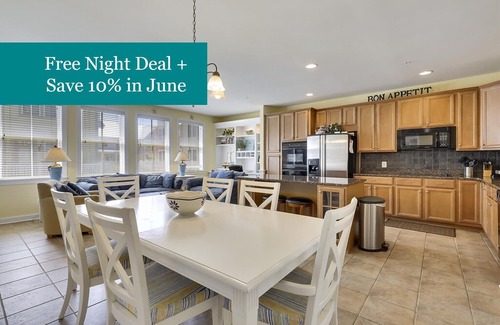 Sunset Island House | Sunset Island 25 Beach Walk Ln - Spacious Resort Townhome!