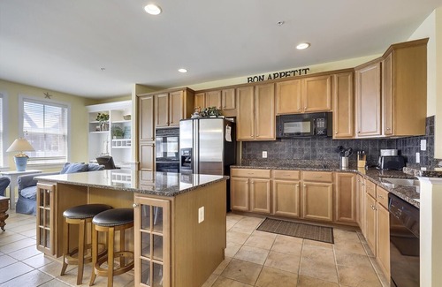 Sunset Island House | Sunset Island 25 Beach Walk Ln - Spacious Resort Townhome!