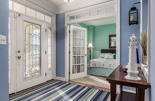 Sunset Island House | Sunset Island 34 Seaside Dr - Big & Beautiful 6-BR Home, Pools, Clubhouse & More