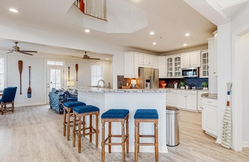 Sunset Island House | Sunset Island - 57 & 59 Island Edge