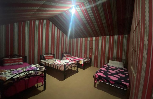 Wadi Rum Hotel | sunset landscape camp and tours