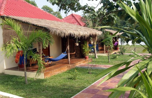 Mittakpheap House | Sunset Lounge
