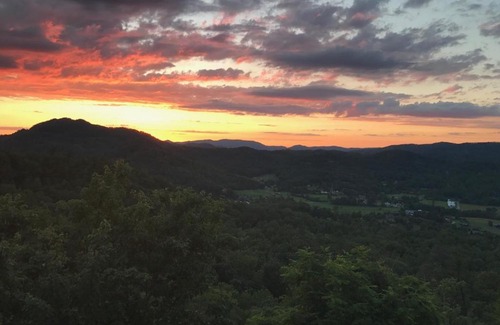 Wears Valley House | Sunset Magic Cabin