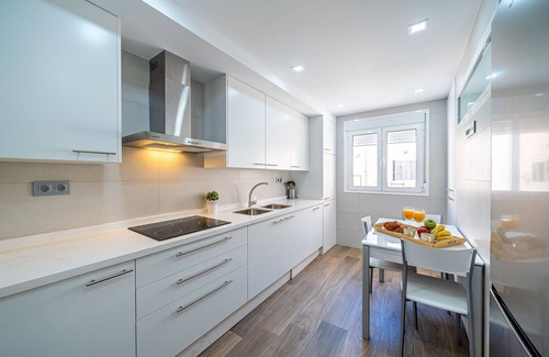 Poligono Alameda Apartment | Sunset Malaga Apartments - Segura