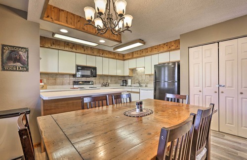 Fraser House | Sunset Mountain View Townhome and Winter Park Ski/Hike/Bike Hub