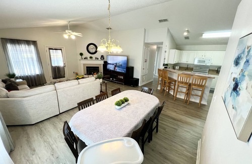 Westside House | Sunset near the lake up to 12 guests,4bds,2baths