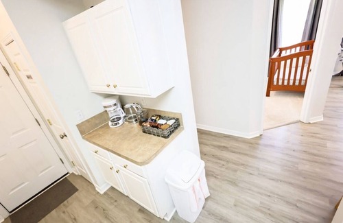 Westside House | Sunset near the lake up to 12 guests,4bds,2baths