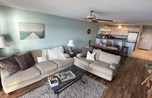 Osage Beach Condo | Sunset Oasis: A condo at heart of the Lake with a stunning lake view! All 5⭐️s!