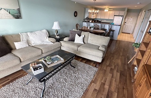 Osage Beach Condo | Sunset Oasis: A condo at heart of the Lake with a stunning lake view! All 5⭐️s!