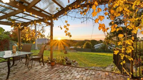 Beechworth House | Sunset On Ford