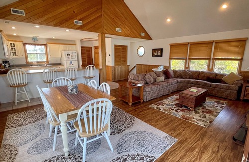Ocracoke House | Sunset On Trent: Dog Friendly, comfortable, several inviting decks.