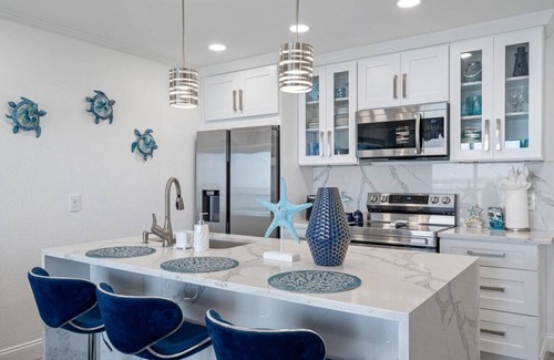 Rocky Point Condo | Sunset Paradise - Find yourself in Tampa