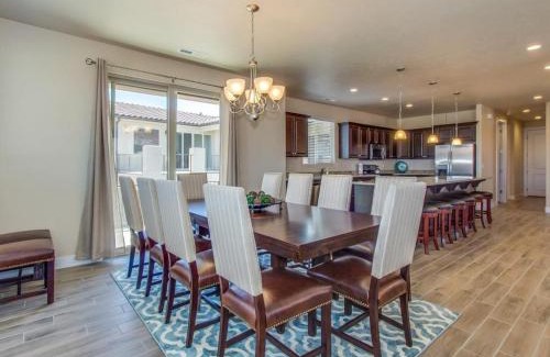 Santa Clara House | Sunset: Paradise Village #50