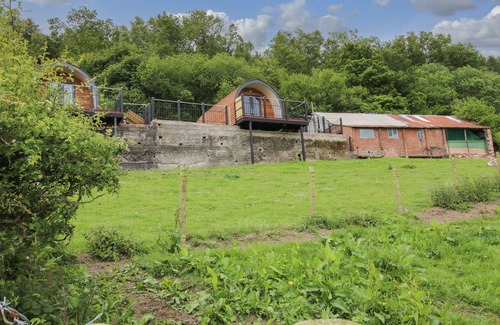 Snailbeach Cottage | SUNSET POD, pet friendly, character holiday cottage in Shrewsbury