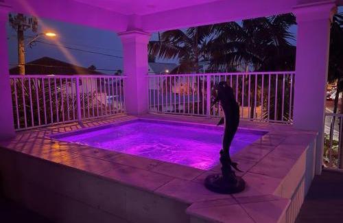 Sunset Beach House | Sunset Point Beach House
