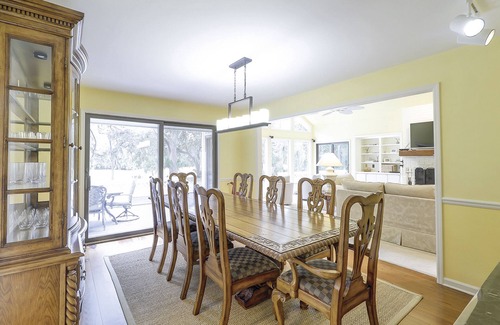 Shipyard Plantation House | Sunset Rentals | Gloucester 26
