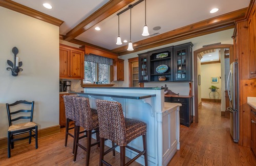 Lake Lure House | Sunset Rest | Ultimate Lake Lure luxury destination.