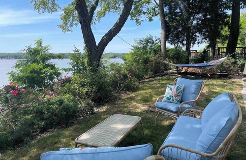 Elkton House | Sunset River Cottage -The perfect waterfront getaway!