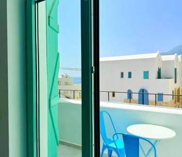 Dhermi Apartment | Sunset & Sage studio Santorini Resort