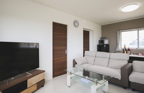 Itoman House | SUNSET - Seaman/Itoman Okinawa