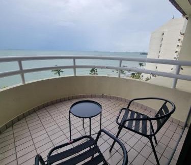 Si Rusa Apartment | Sunset Seaview Apartment A73