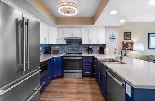 Downtown Myrtle Beach Condo | Sunset Shores 2BR OF with Balcony