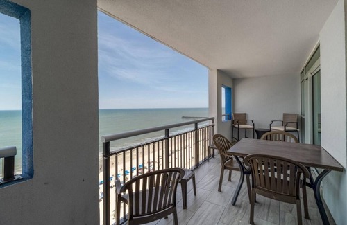 Downtown Myrtle Beach Condo | Sunset Shores 2BR OF with Balcony