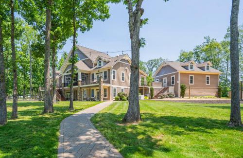 Bumpass House | Sunset Shores at Lake Anna Luxury Vacation Rental by B Michaels Escapes