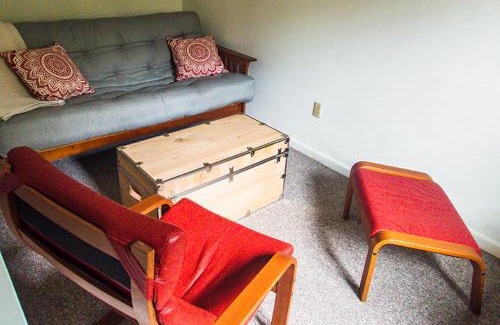 Campton Apartment | Sunset Side