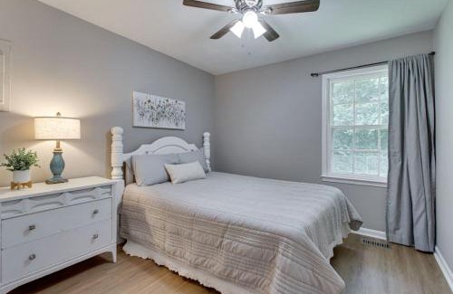 Murfreesboro House | Sunset Stay Pet Friendly 2bed 1 bath