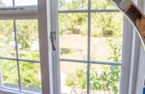 Bradford-on-Avon Bed & Breakfast | Sunset Suite (Non pet friendly)