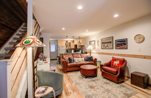 Four O'Clock House | Sunset Townhome: Ski In, Ski Out