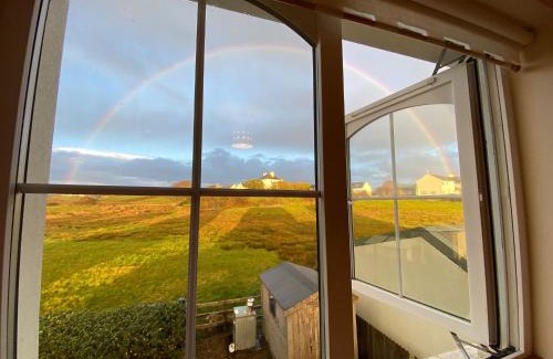 Miltown Malbay House | Sunset view holiday home