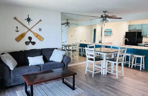 Kimberling City Condo | Sunset View Lakefront Condo on Table Rock near Branson