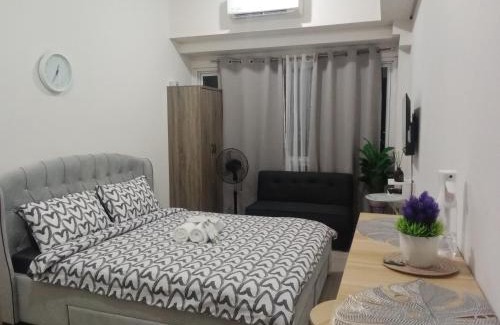 Legazpi Village Apartment | Sunset View1 - Maldives -The Beacon, Makati