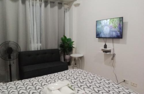Legazpi Village Apartment | Sunset View1 - Maldives -The Beacon, Makati