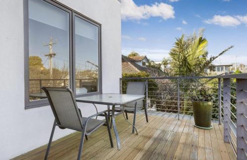 Mornington House | Sunset Views Mornington