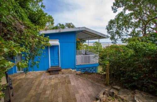 Seventeen Seventy House | Sunset Villa - Charming, Pet-Friendly Studio-Style Retreat with Fantastic View in Historic 1770